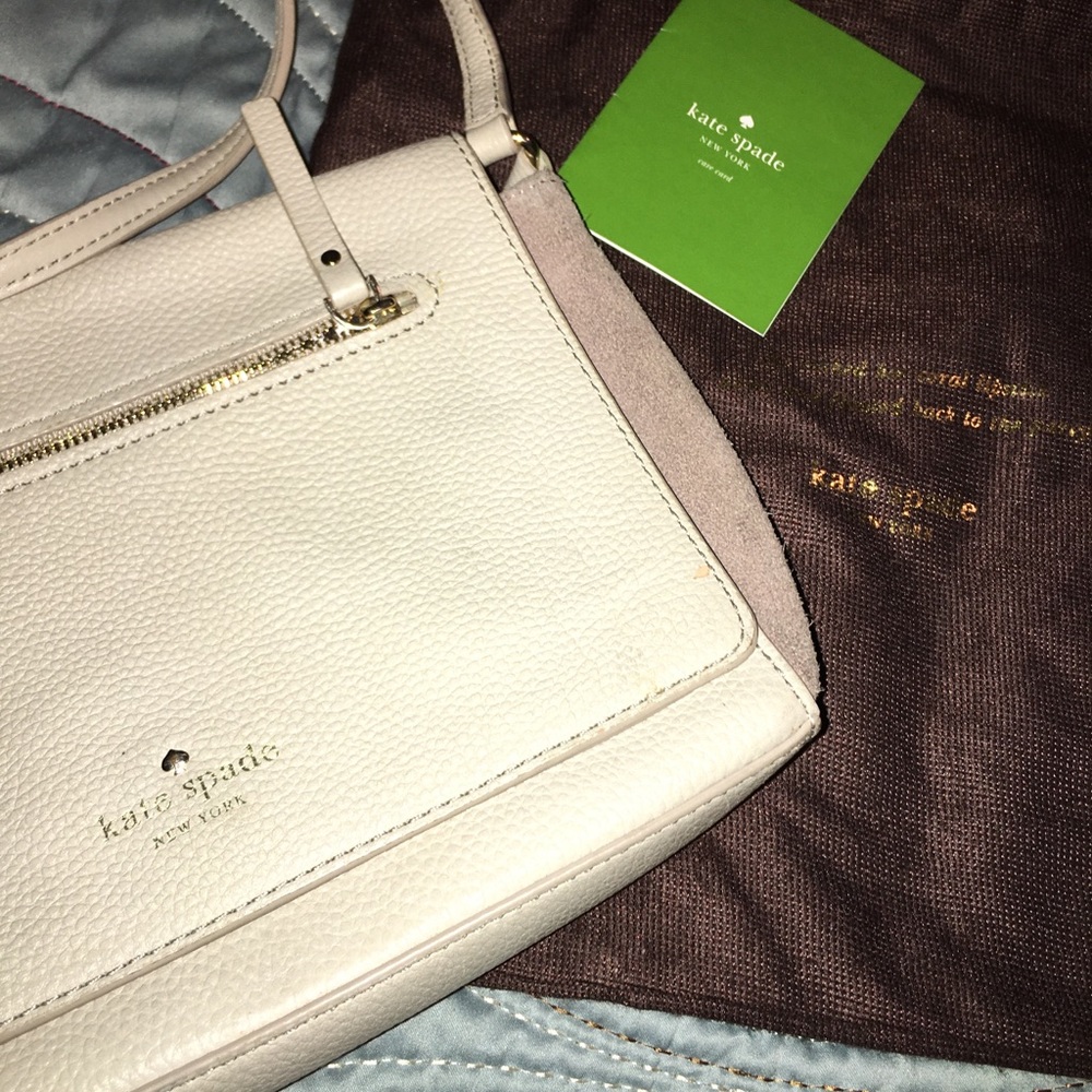 Beige Kate Spade Crossbody Purse